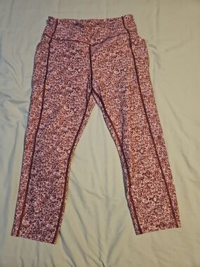 Athletic Works Marled Pink & Burgundy Capri Leggings